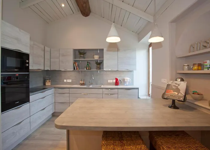 Willa Le Grenier By Vintage Travel